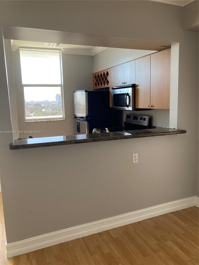 Building Photo - 1 Glen Royal Pkwy