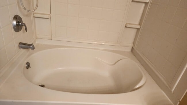 Building Photo - 9412 Briar Haven Dr