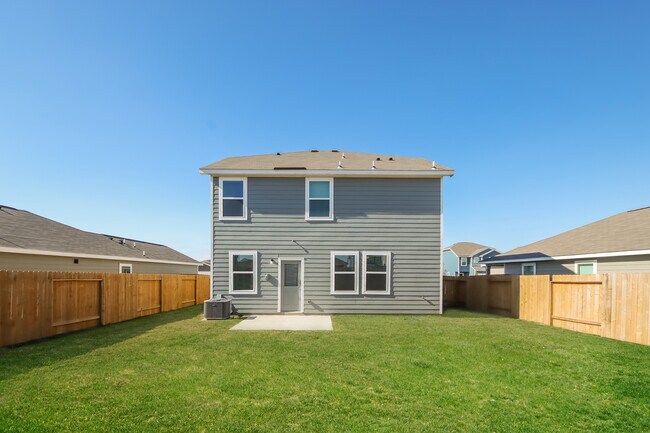 Building Photo - 8410 Sandy Drift Rd