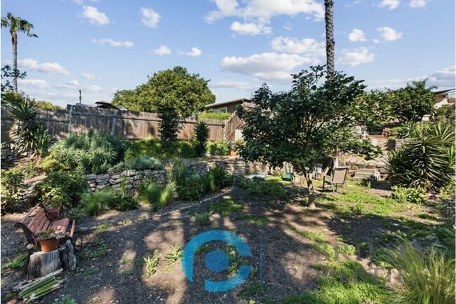 Building Photo - 5425 Adams Ave