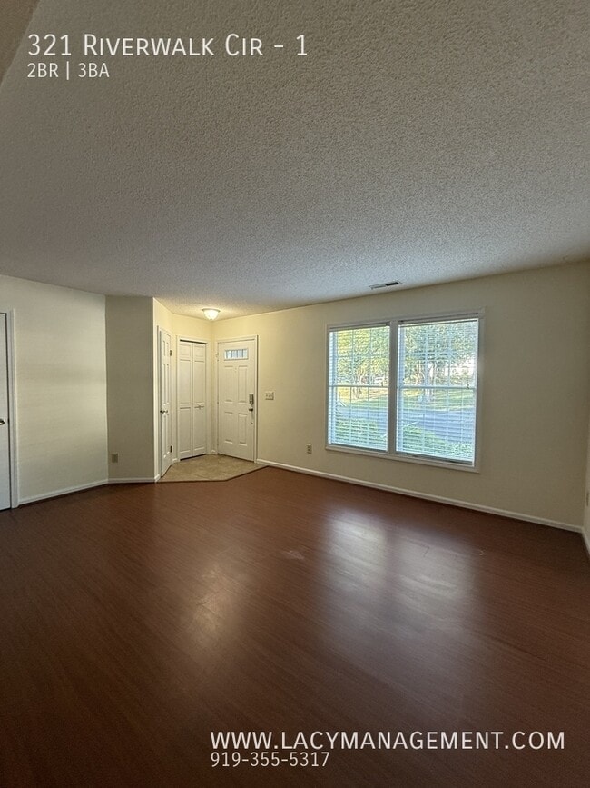 Building Photo - 321 Riverwalk Cir