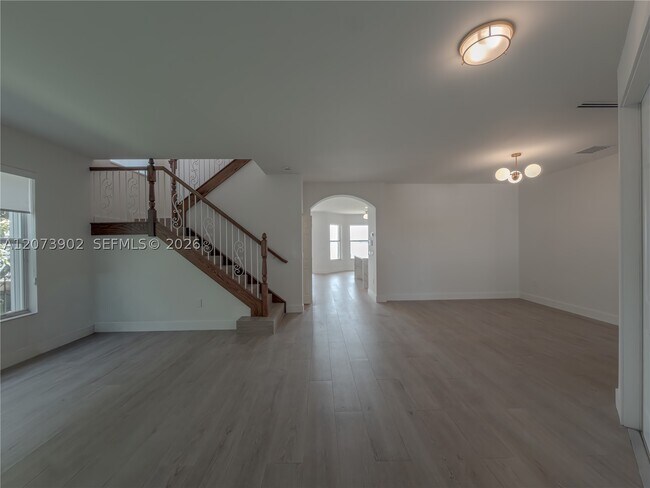 Building Photo - 5297 SW 183rd Ave