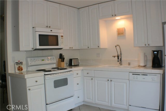 Building Photo - 7968 Camino Huerta