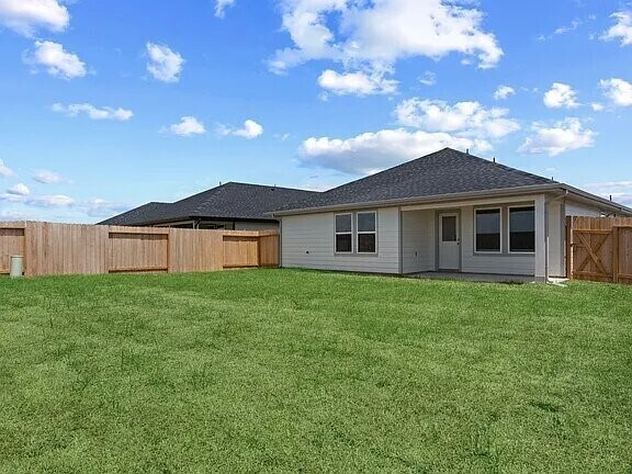 Building Photo - 3815 Turnpike Dr