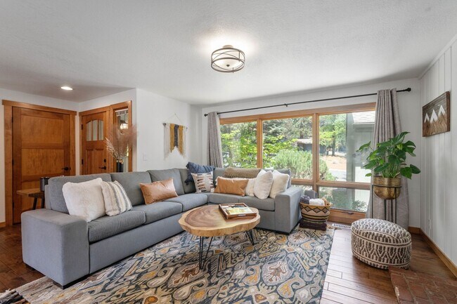 Building Photo - Available NOW thru Dec. 15th, 2025   ***La...