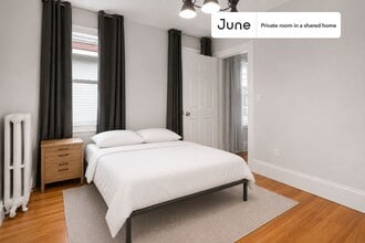 Building Photo - Room in Shared 4 bed/2 bath home in Allston