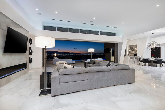 Building Photo - 663 Palisade Rim Dr