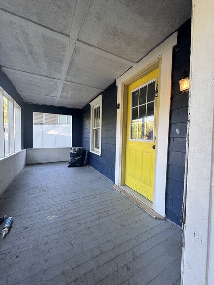 Building Photo - 3515 S 11th Street Rd