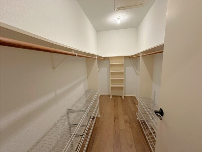 Building Photo - 11711 Memorial Dr