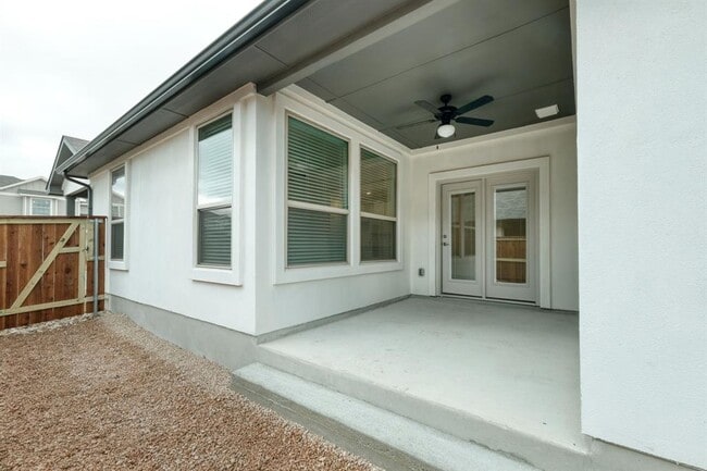 Building Photo - 436 Parkline Dr