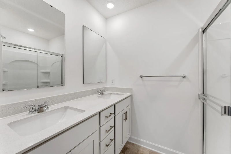 Building Photo - 5297 Long Pointe Pass