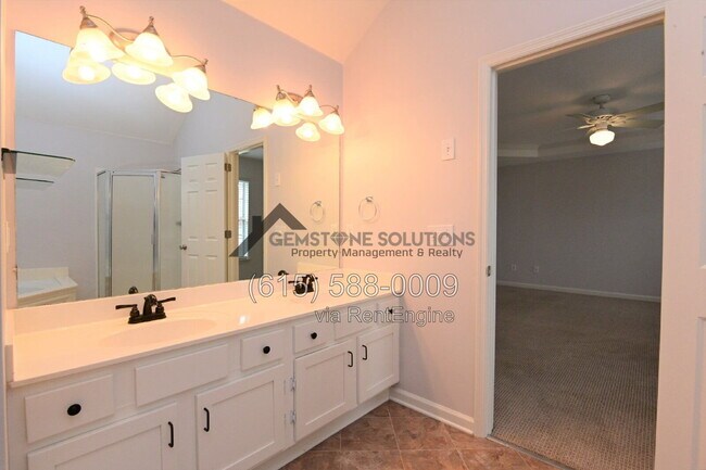 Building Photo - 125 Golden Meadow Ln