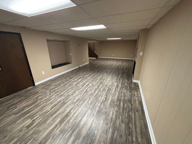 Building Photo - 1148 Blackwell Dr