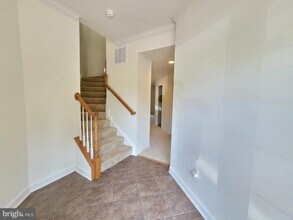 Building Photo - 4066 Finsbury Lane