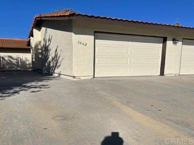 Building Photo - 1662 Forestdale Dr