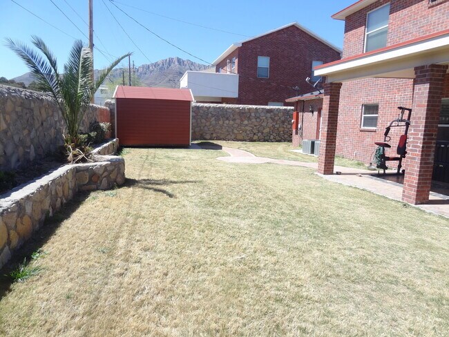 Building Photo - 4056 Tibuni Pl