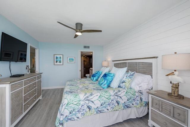 Building Photo - 9550 S Ocean Dr