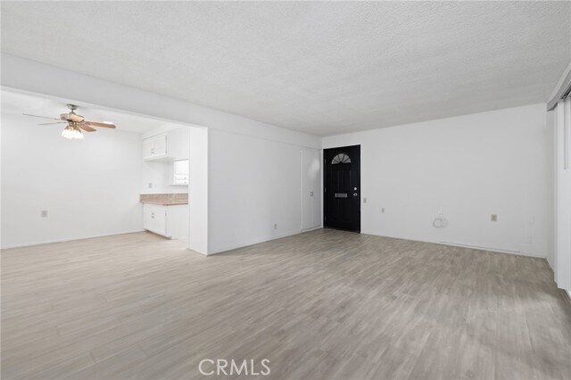 Building Photo - 2114 Via Puerta