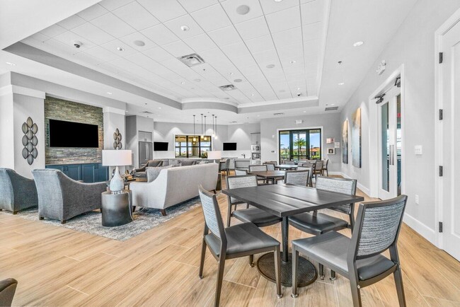 Building Photo - 4493 San Fratello Cir