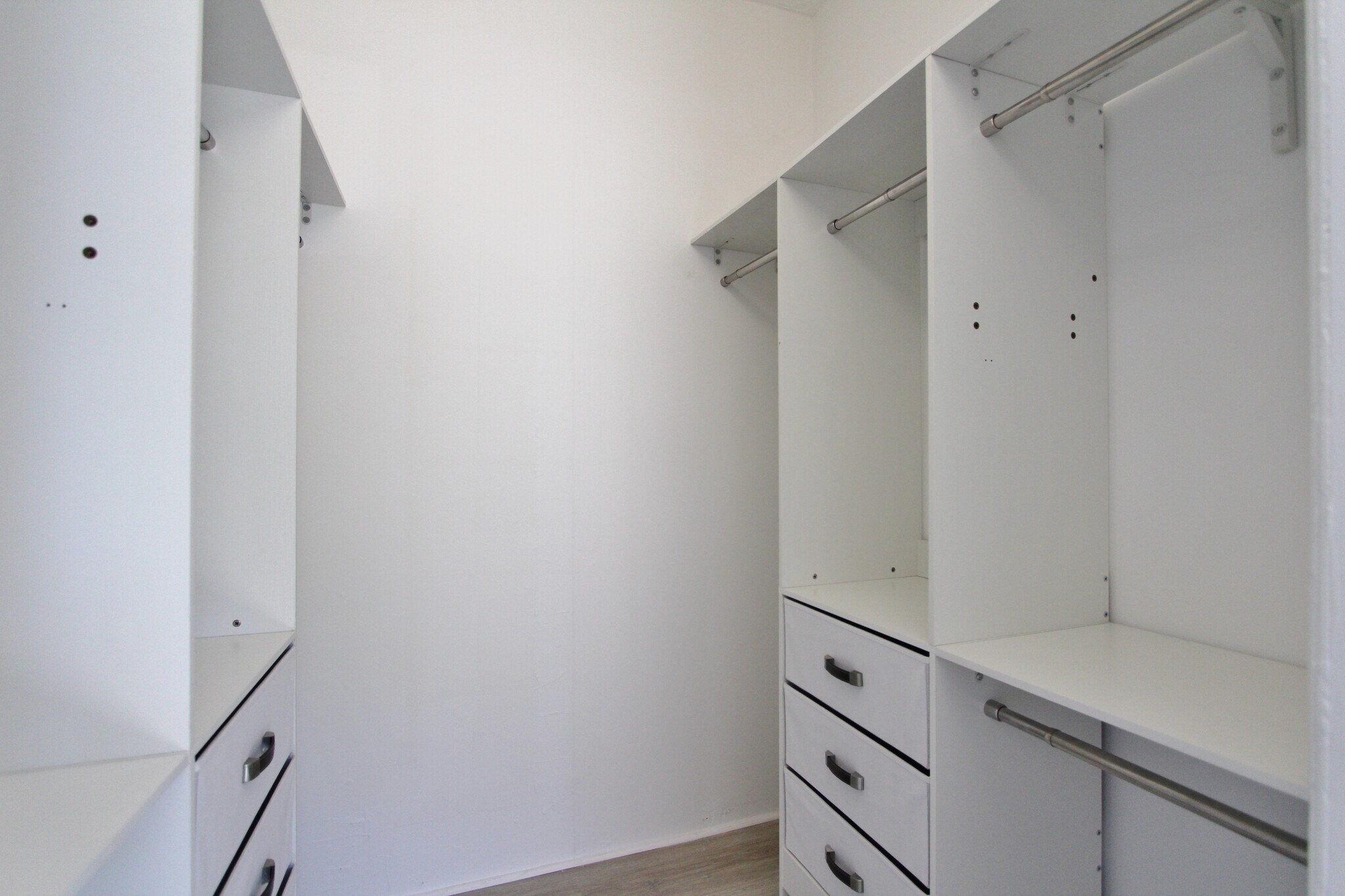 Walk In Closet With Organizers - 552 Cumberland St
