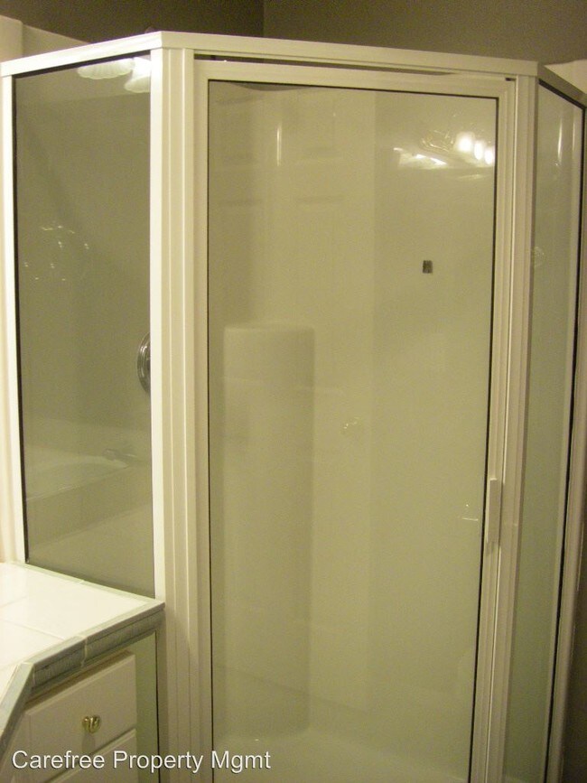 Building Photo - 15760 SW Flagstone Dr