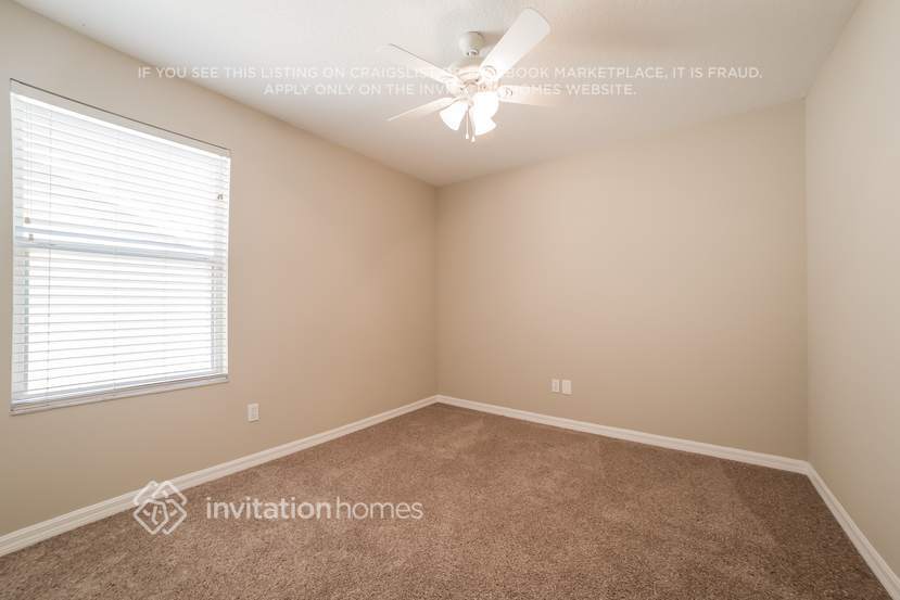 Building Photo - 14020 Eden Isle Blvd