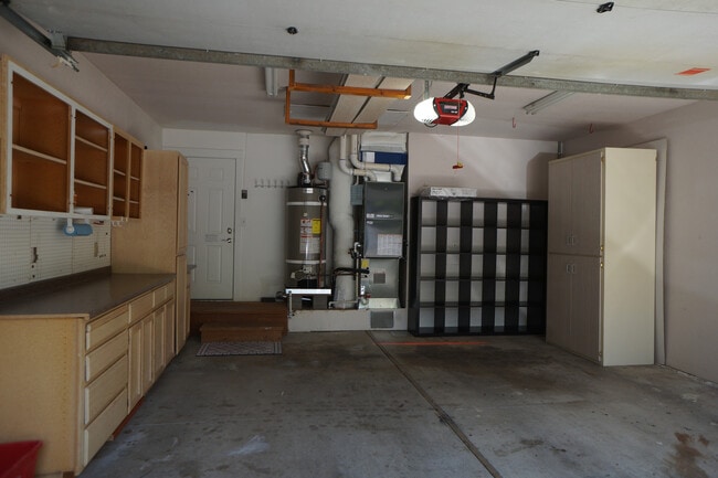 Building Photo - Stunning SW Portland (Arranmore) 4-bedroom...