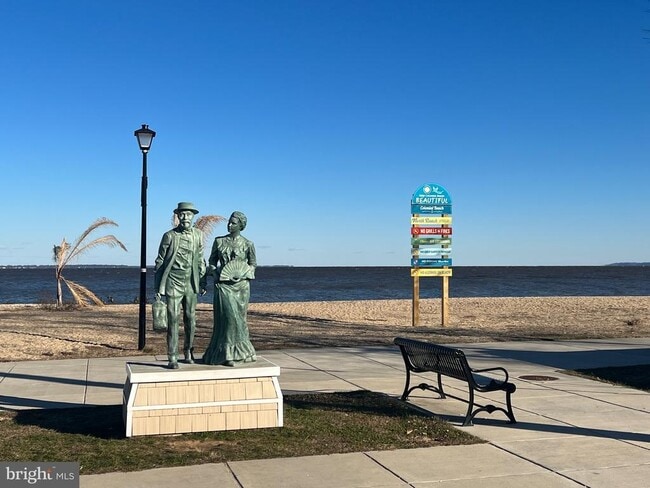 Building Photo - 308 4th St