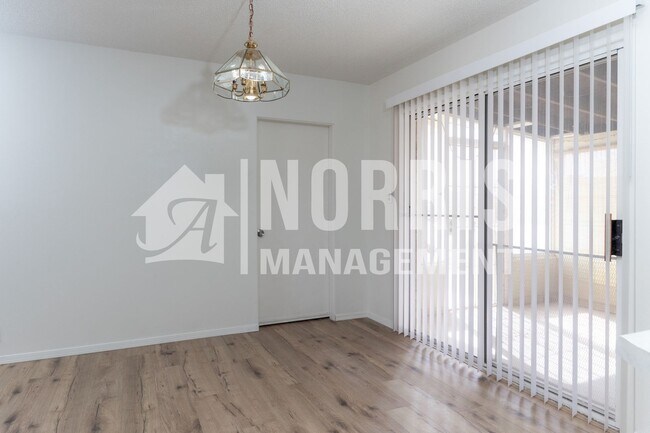 Building Photo - NO HOA, Brick Home and Located in Arizona City