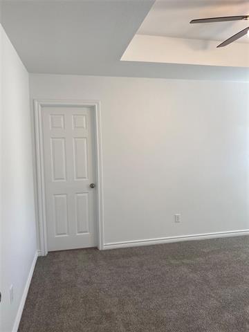 Building Photo - 521 E Sears St