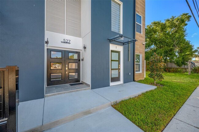 Building Photo - 527 N Garden Ave