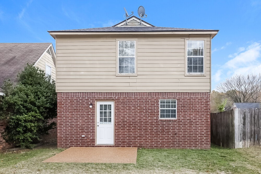 Building Photo - 1209 Calebs Ridge Dr