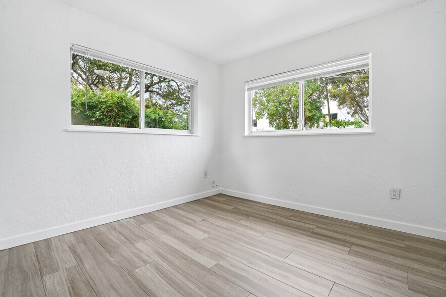 Building Photo - 60 NW 42nd St