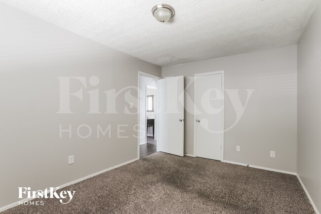Building Photo - 22403 Ivygate Dr