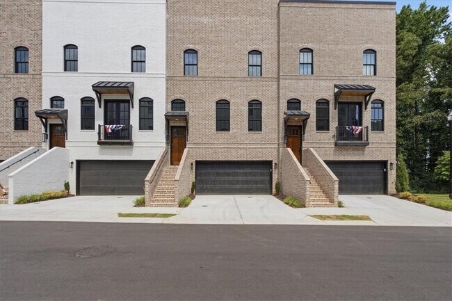 Building Photo - 333 Sugarview Rd