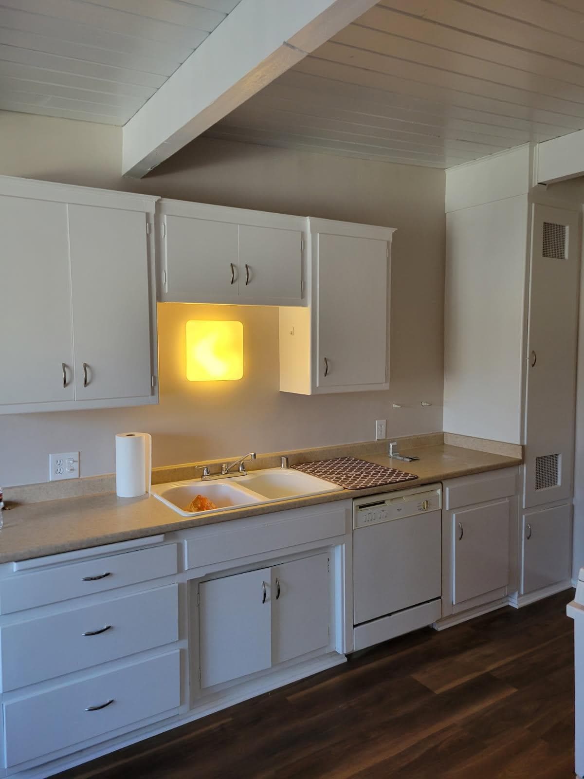 Building Photo - 244 Garnet Way