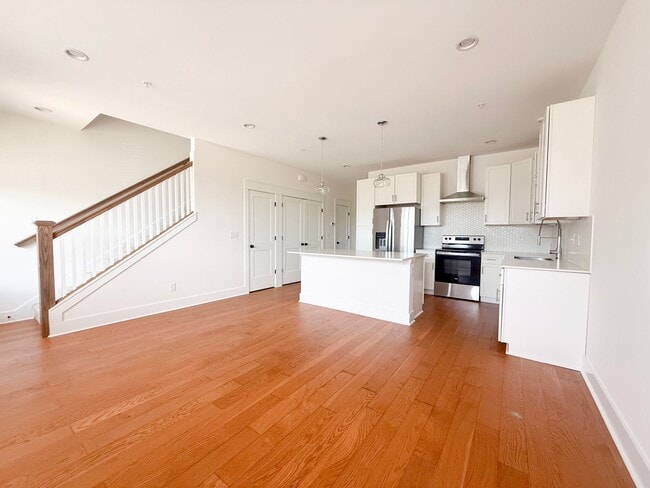 Building Photo - 208 Allison Way
