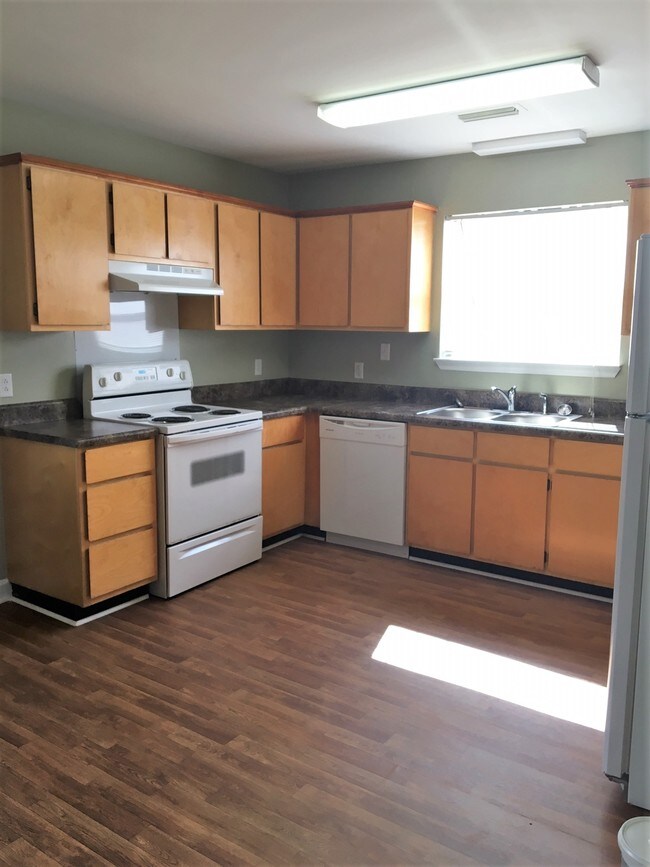 Mitchell Apartments 1601 Mitchell Ave Chattanooga TN 37408