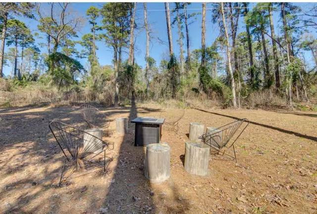 Building Photo - 250 Private Rd 8579