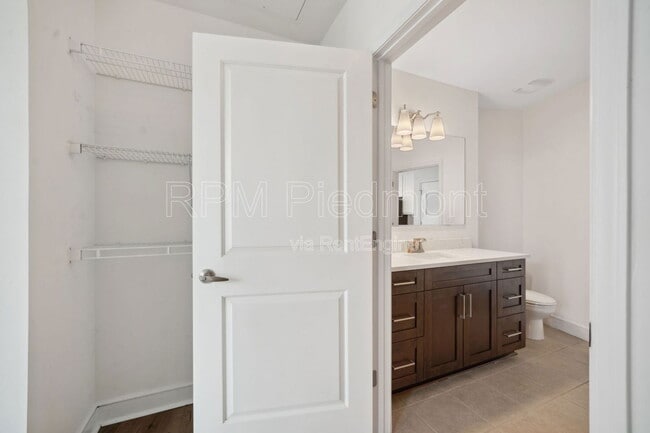 Building Photo - 44 Peachtree Pl NW