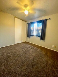 Building Photo - 6610 S Lakeshore Dr