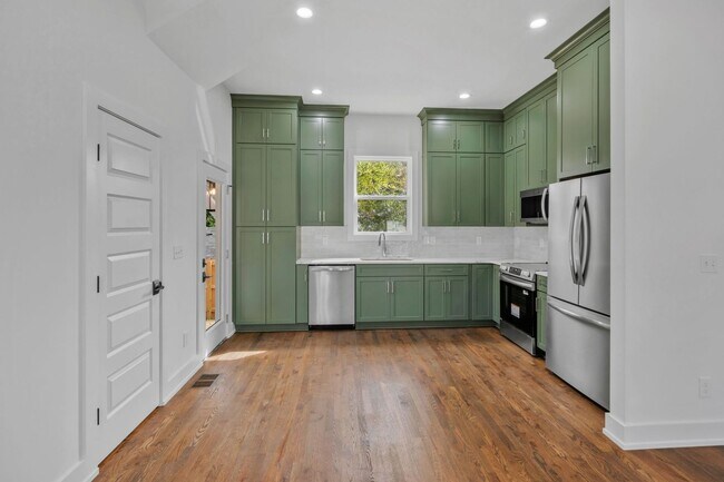 Building Photo - New Build in Old Hickory!