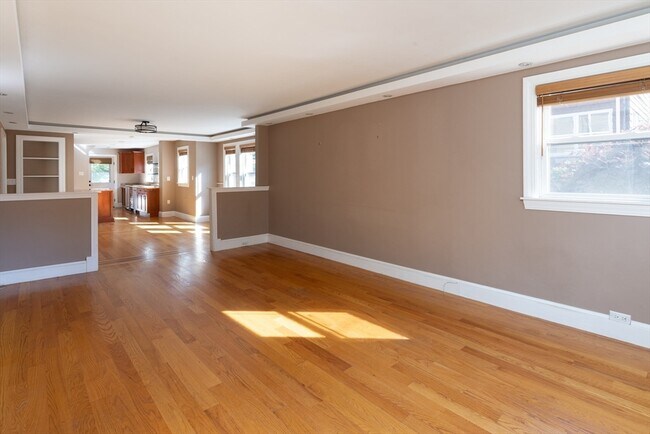Building Photo - 28 Scituate St
