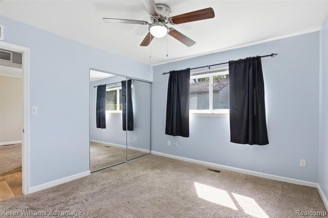 Building Photo - 7435 Lathers St