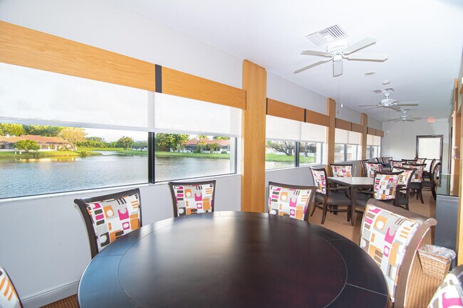 Building Photo - 8410 Brussels Way