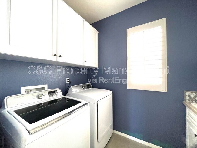 Building Photo - 5031 Ballast Ln