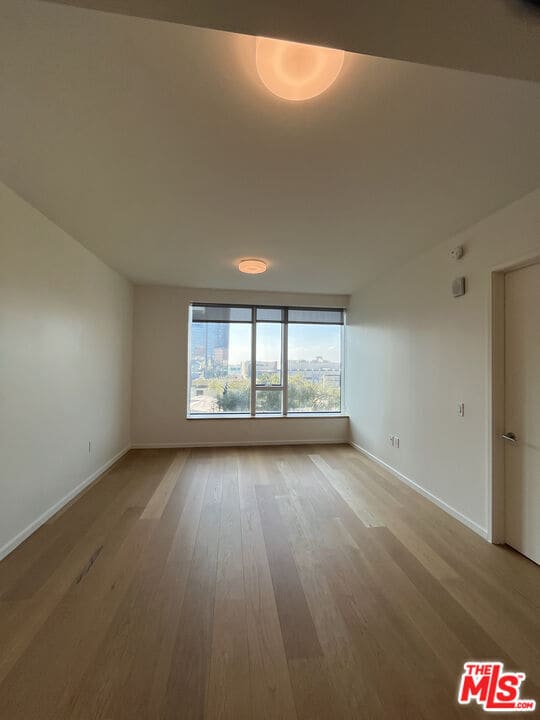 Building Photo - 889 Francisco St