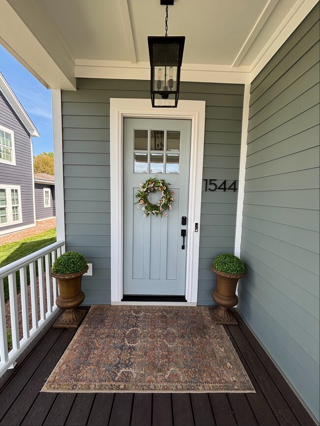 Building Photo - Home in Brookberry Farms community