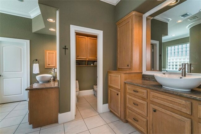 Building Photo - 15306 Coastal Oak Ct