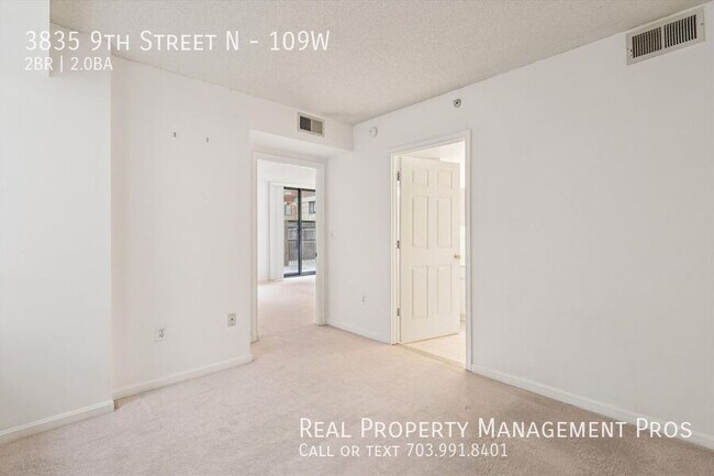 Building Photo - 3835 9th St N